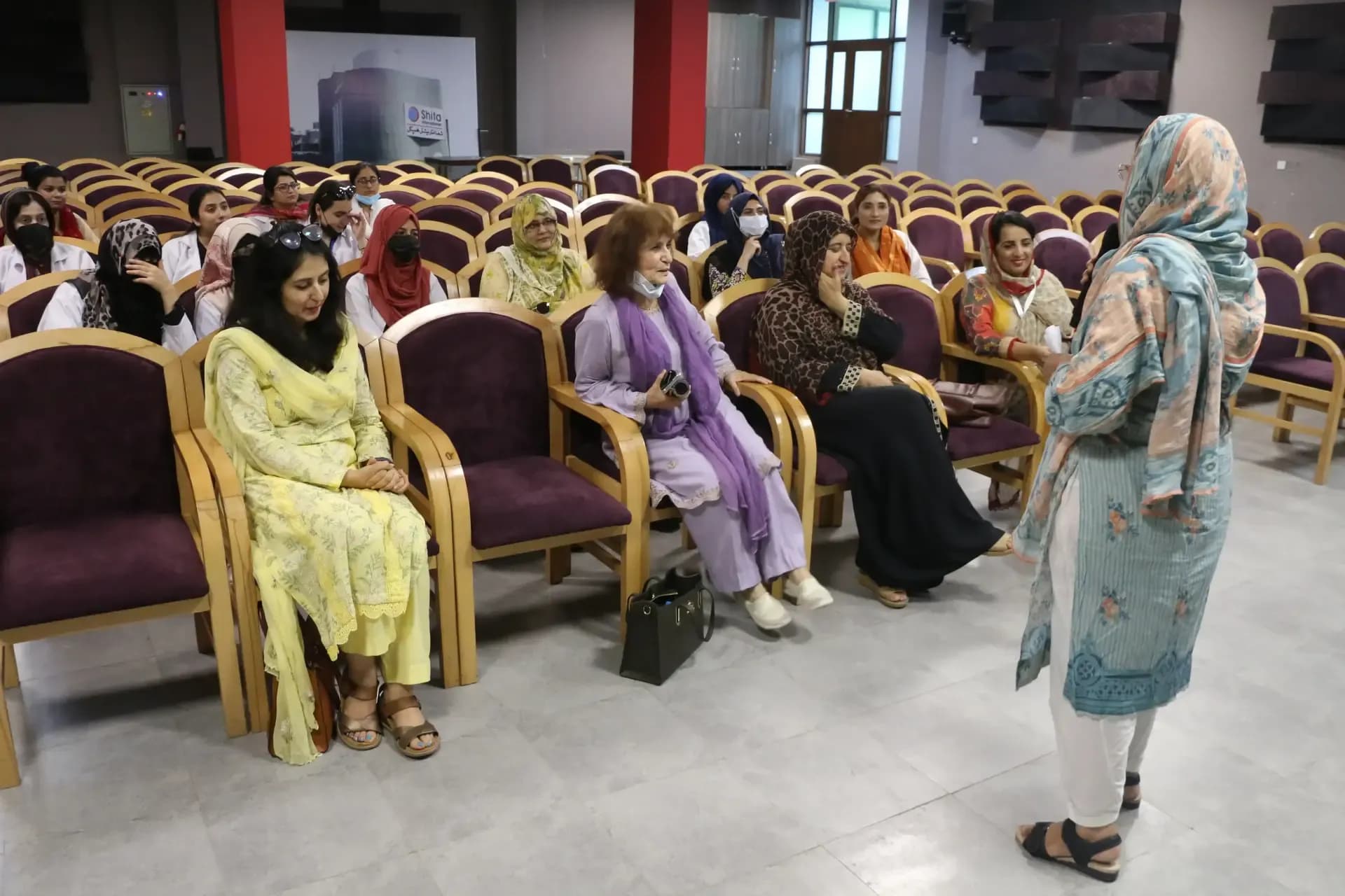 Challenges in Breastfeeding in a Market Divided