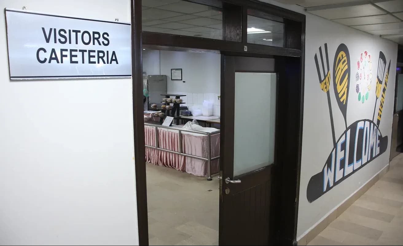 Visitors Cafeteria